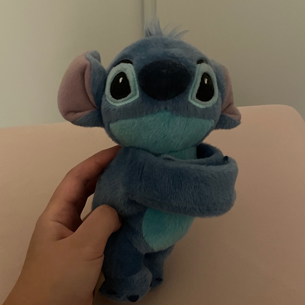 Disney Parks Exclusive - Stitch Plush Snap Bracelet/ Arm Hugger
